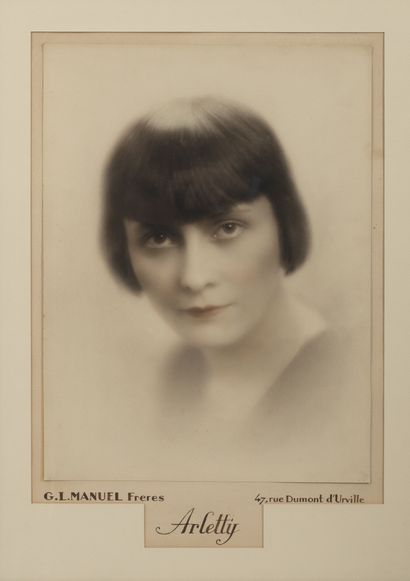 Gaston & Lucien MANUEL (1900-1939) Portrait of Arletty 
Enhanced print on paper.
Signed...