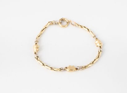 Three-tone (750) gold bracelet with fancy...