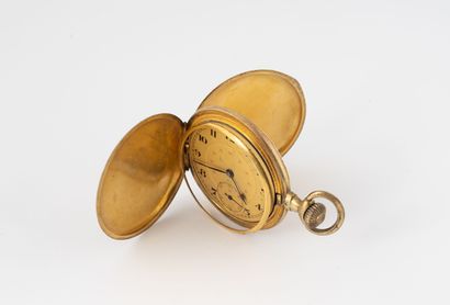 Gilt silver pocket watch (800).
Engraved...