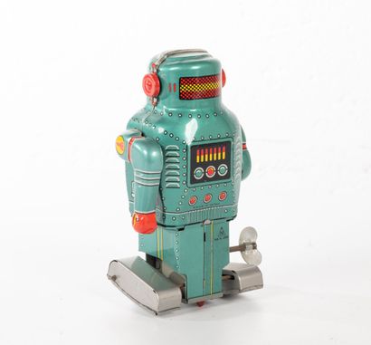 N JAPON Mighty Robot.
H. : 13 cm.
Fonctionne à clé.
Petites rayures.
Avec boîte....