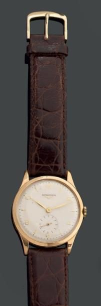 LONGINES Montre bracelet d'homme en or rose, cadran ivoire avec chiffres arabes et...