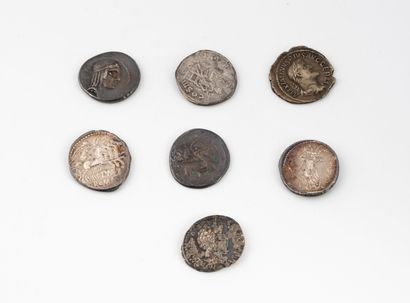 Monnaies romaines. Lot varié 4 deniers de la République (Calpurnia).
Lot de 3 deniers...