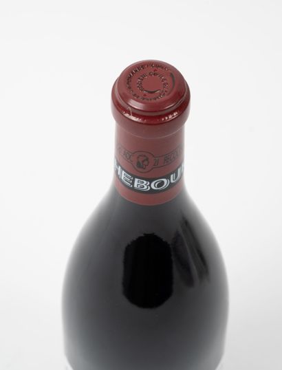 RICHEBOURG 1 bouteille, 2010.
Domaine de la Romanée-Conti.
Numérotée 08006.
Infimes...