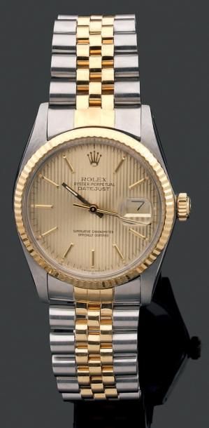 ROLEX "OYSTER PERPETUAL DATEJUST" Montre bracelet d'homme en or et acier, cadran...