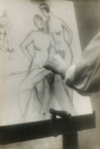Germaine KRULL (1897-1985) Bal Tabarin [dessins sur chevalet]. n.d. [vers 1930]....