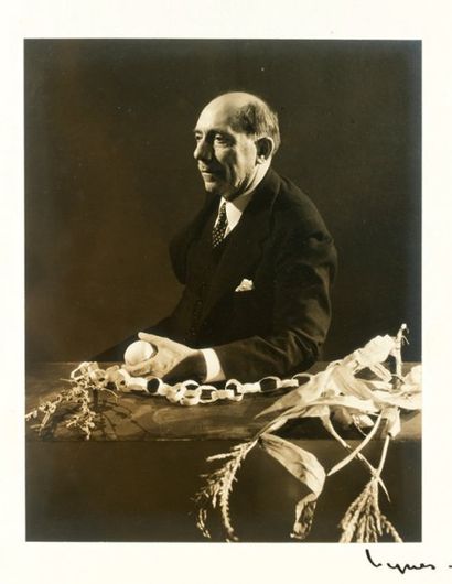 George PLATT LYNES (1907-1955) et divers Ensemble de portraits de Pierre ROY. n.d....