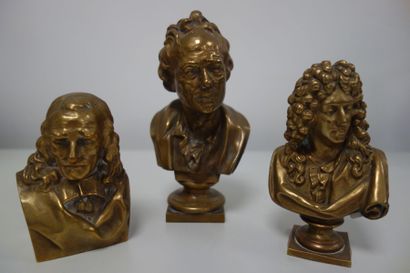 null Trois bustes de grands hommes. Epreuves en bronze patiné, F. Barbedienne Fondeur...