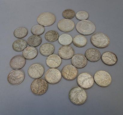 Lot de pièces en argent (925) dont 50 francs,...
