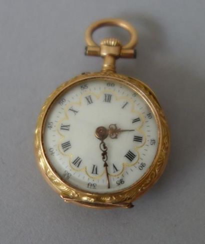 null Petite montre de col en or jaune (750), boitier à décor de rinceaux fleuris,...