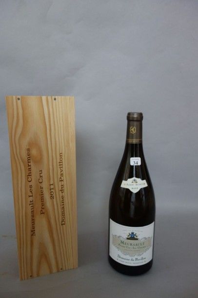 null MEURSAULT 1er CRU «LES CHARMES» 2011, DOMAINE DU PAVILLON, MAISON ALBERT BICHOT...