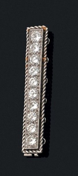 null Fermoir de bracelet en or blanc (750) et platine (950), de forme barrette à...