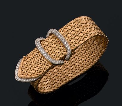 null Bracelet ceinture en ors jaune et gris (750) en maille chevron, l'extrémité...