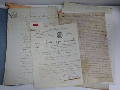 null Lot de documents manuscrits dont Edouard Mortier, Henri Clarke, Bernadotte....