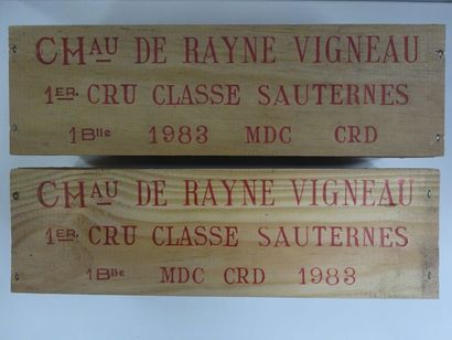 null Château de RAYNE VIGNEAU 1983

Deux bouteilles en coffret bois.