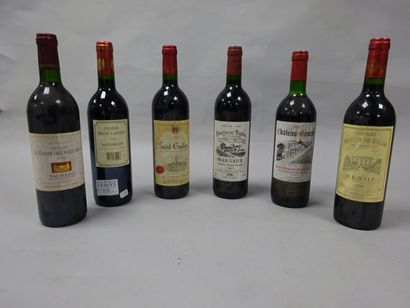 null Lot de 6 bouteilles de vin dont: 

- Chateau Gravet, J. Faure, 1982 

- Chateau...
