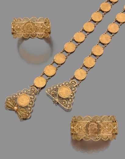 null Parure de mariage en or jaune (750) composée d'une ceinture et de deux bracelets...