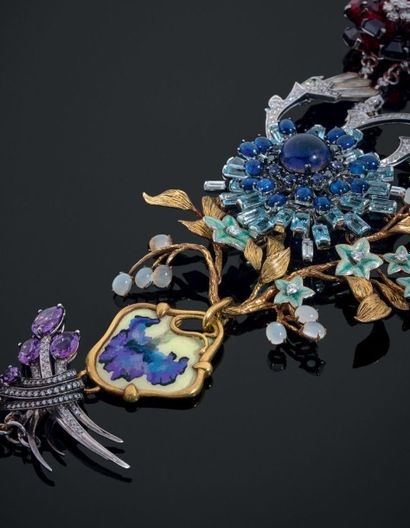 DAMIANI-JOHN GALLIANO Bracelet articulé en or gris (750) à décor floral habillé de...