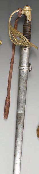 null Sabre d'Officier de Cavalerie, modèle 1822. Poignée en corne avec filigrane....