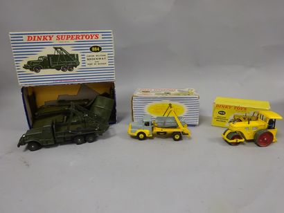 null DINKY SUPERTOYS

- 38A / Camion Unic Multibenne Marrel. 

- 884 / Camion militaire...