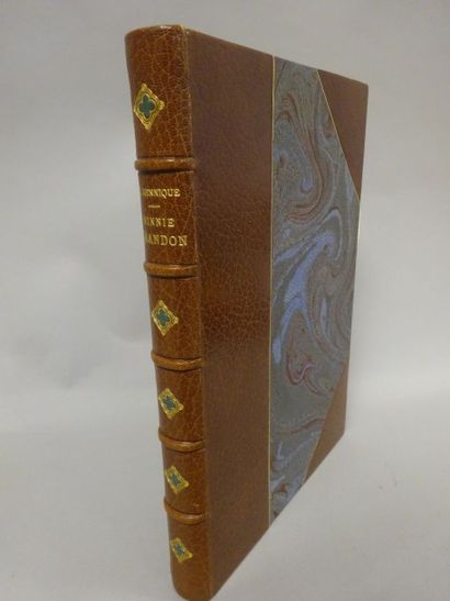 Léon HENNIQUE (1850-1935) Minnie Brandon. 

Compositions de François THEVENOT, gravées...