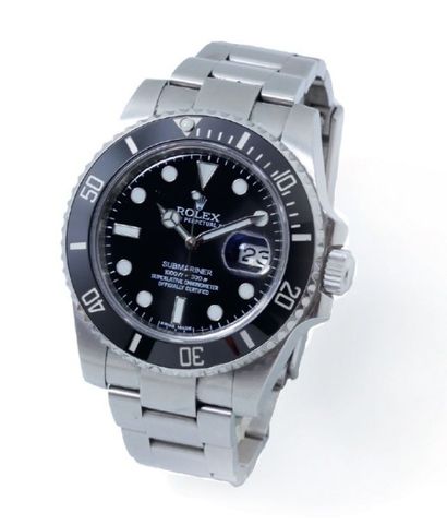 ROLEX 
"OYSTER PERPETUAL DATE SUBMARINER"
Montre bracelet d'homme en acier, cadran...