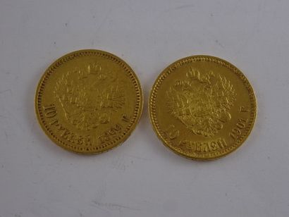 RUSSIE Lot de deux pièces de 10 roubles or, 1899 et 1901. 

Poids total : 17,1 g...
