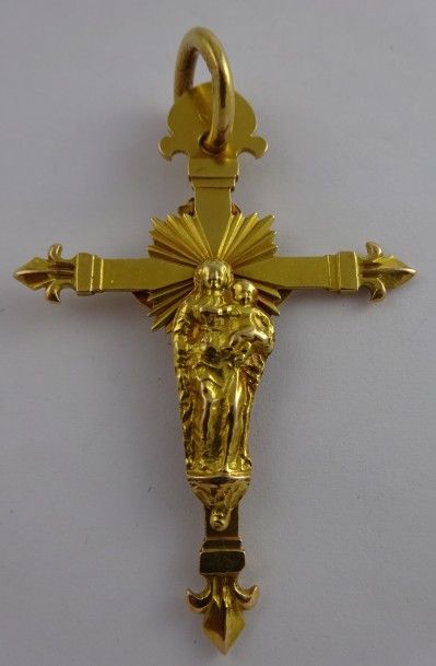 null Pendentif crucifix avec la Vierge à l'Enfant en bas-relief, en or jaune (750)....