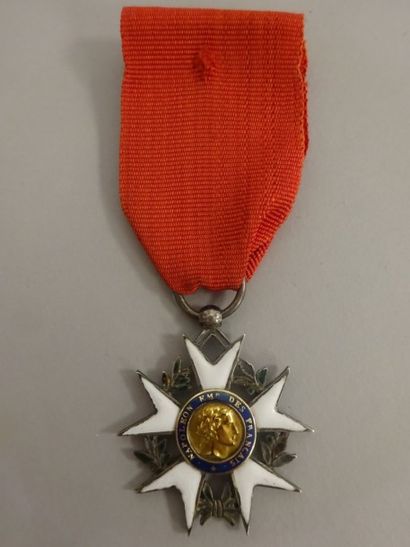 Ordre de la Légion d’honneur 

Croix de chevalier, modèle du Ier type en argent (min...