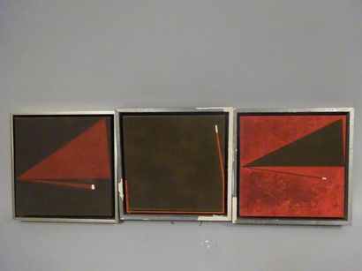 Cecil KING (1921-1986) 

Compositions. 

Trois huile sur cartons. 

Signées en bas...