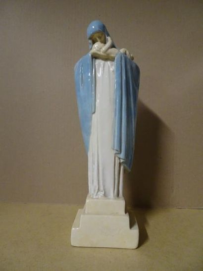 Lucienne Antoinette HEUVELMANS (1885-1944) 

Vierge à l'Enfant.

Modèle en céramique...