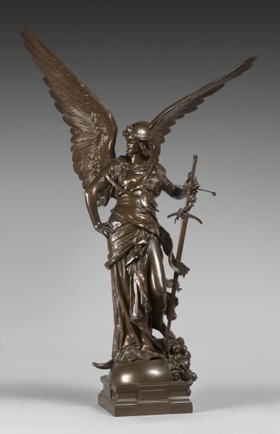 Jules Félix COUTAN (1848-1939) 
La Paix armée.
Epreuve en bronze à patine brune.
Signée,...