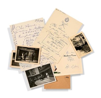 LIFAR (Serge) Réunion de 31 lettres ou billets autographes, signés et un DESSIN ORIGINAL:...