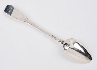 null Cuillère à ragout en argent (950) modèle uniplat, spatule monogrammée "J.C.F".

Poinçon...