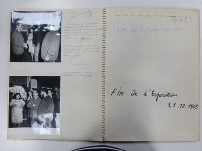 null Livre d'or d'expositions de photographies de Georges Joniaux contenant des cartons...