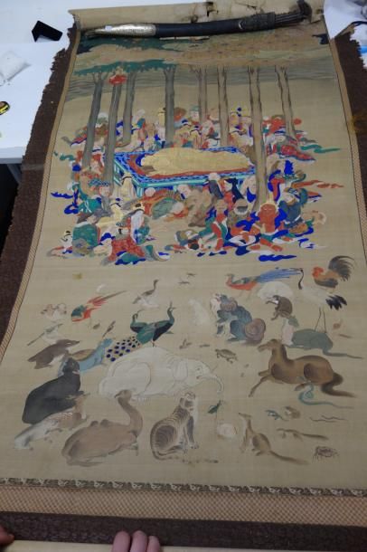 JAPON 

La mort de Bouddha Sakyamuni.

Gouache sur tissu, doublé de papier présenté...