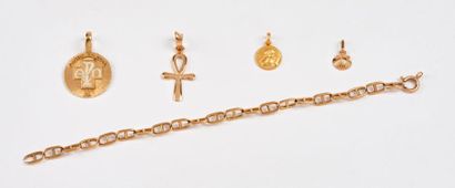 null Lot de débris de bijoux en or jaune (750) comprenant un bracelet à maille ancre...