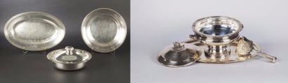 null Lot de métal argenté :

CHRISTOFLE

- Plat creux de forme ronde à décor de filets...
