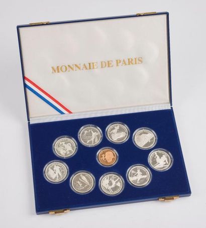 null COFFRET Monnaie de Paris Albertville 1992 comprenant : 

- 9 pièces 100 Francs...