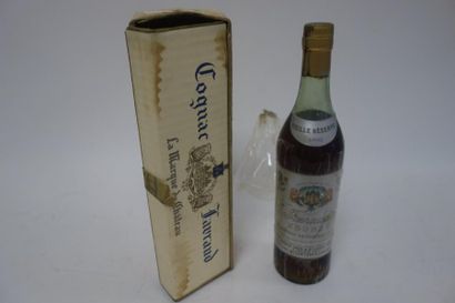 null 
Une bouteille de cognac Favraud vieille réserve 1893.


Chateau de Souillac-Jarnac.


Niveau...