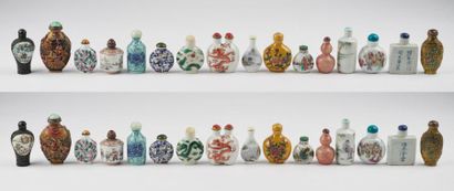 CHINE 

Ensemble de 16 flacons tabatières en céramique (porcelaine, grès) émaillée,...