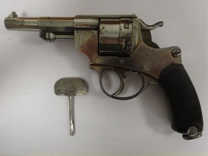 null FRANCE

Manufacture d'Armes de Saint-Etienne.

Revolver d'ordonnance, modèle...