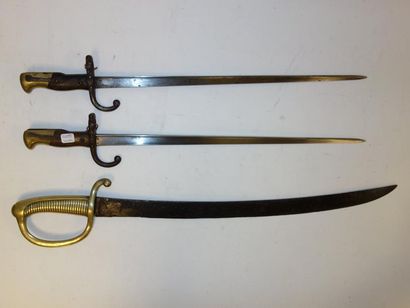 null FRANCE

Deux baïonnettes modèle 1874.

Lames marquées 'Mre d'Armes de St Etienne,...