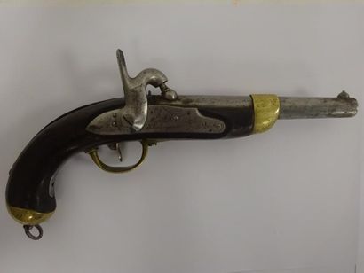 null FRANCE

Pistolet de cavalerie à silex modifié à percussion, modèle 1822T.

Platine...