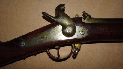 null FRANCE.

Fusil d'infanterie. Modèle 1842. Fabrication civile.

Platine marquée...