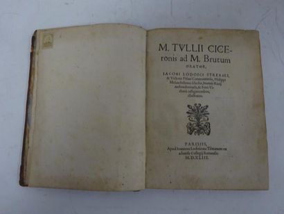 null M.Tullii Ciceronis ad Brutum orator

Parisiis, Ioannem Lodoicum Titelanum, 1543.

In-8,...