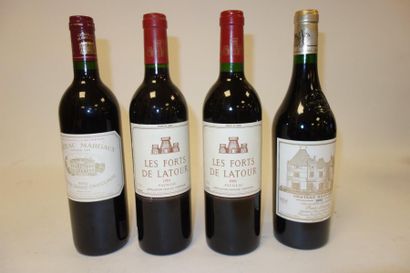 null Lot de quatre bouteilles de vin : 

- Château Margaux, Grand cru, 1992, une...