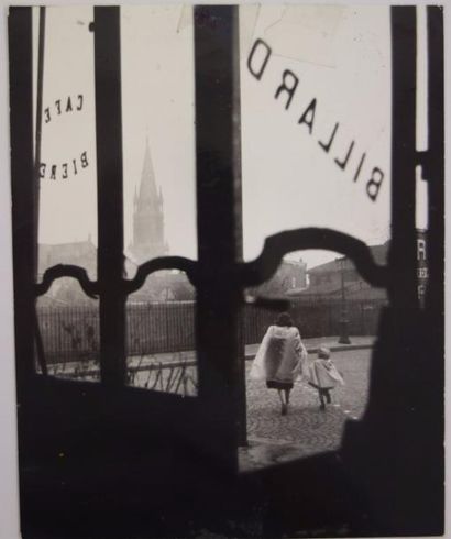 Willy Ronis (1910-2009) 

Paris Ménilmontant, 1948.

14 x 11,3 cm

Tirage original...