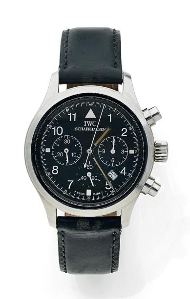 IWC "DER FLIEGERCHRONOGRAPH"
Montre chronographe en acier brossé, cadran noir 3 compteurs...