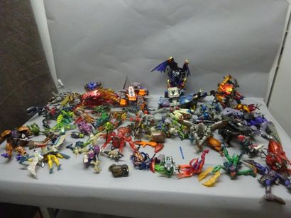 null ANIMUTANTS / BEAST WARS

Lot de 50 pieces.

Circa 1990 .

Etat d'usage sans...