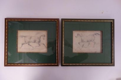 Ecole du XIXème siècle. 

Deux dessins au crayon sur papier. 

Cheval au galop.

L'un...